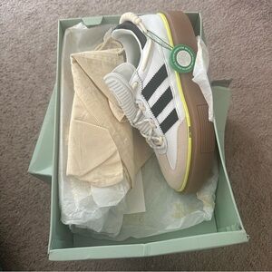 adidas Super Sleek 72
Beyonce Ivy Park White Black